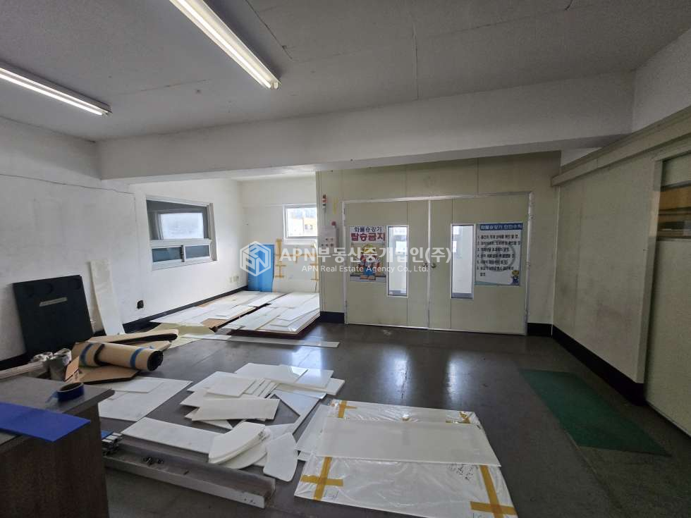 경남 양산시 북정동 양산 북정동 왕복8차선 대로변 판매점 용도 및 소형 제품 제조 공장 매매 호이스트 1톤 2대, 화물 승강기 매매 매물번호 18786 사진 11