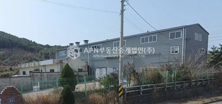 경남 김해시 명법동 <광고 금지>식품가능한 공장 70평/ 야드 넓어 물건 승하차 용이/ 2차선 도로 접 월세 매물번호 20114 사진 1