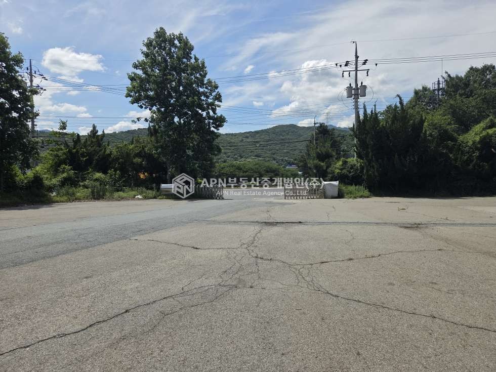 경남 양산시 하북면 용연리 평당 14000원대 창고시설 임대(250평)/ 마당넓어서 추레라 진입가능 월세 매물번호 19982 사진 2