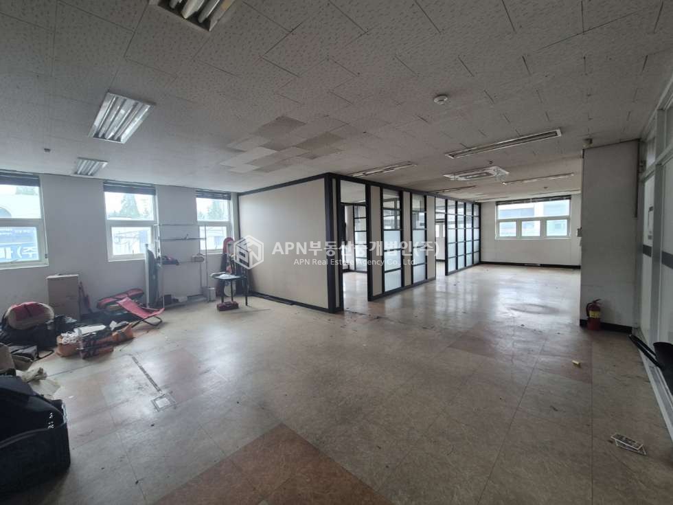 경남 창원의창구 팔용동 팔용동 공구상가 밀집지역 2층 상가/사무실 점포 임대 매매 매물번호 12131 사진 5
