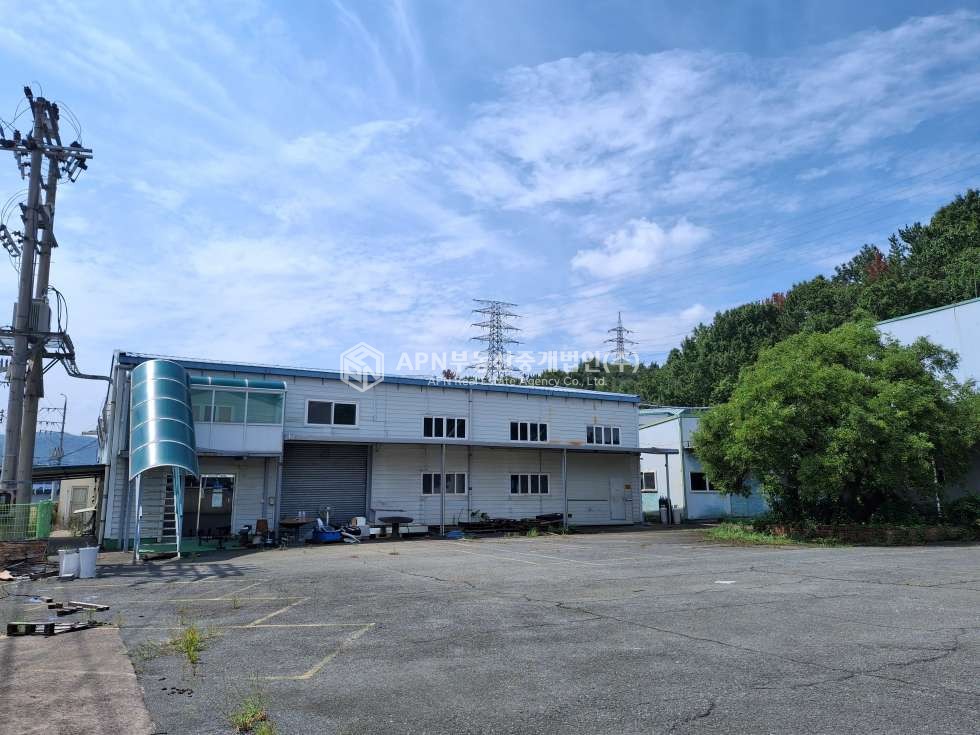 경남 함안군 칠원읍 용정리 가,나동 크레인 5톤 2.8톤 2.5톤 전력290KW 공장 2개동 매매 매매 매물번호 21316 사진 2