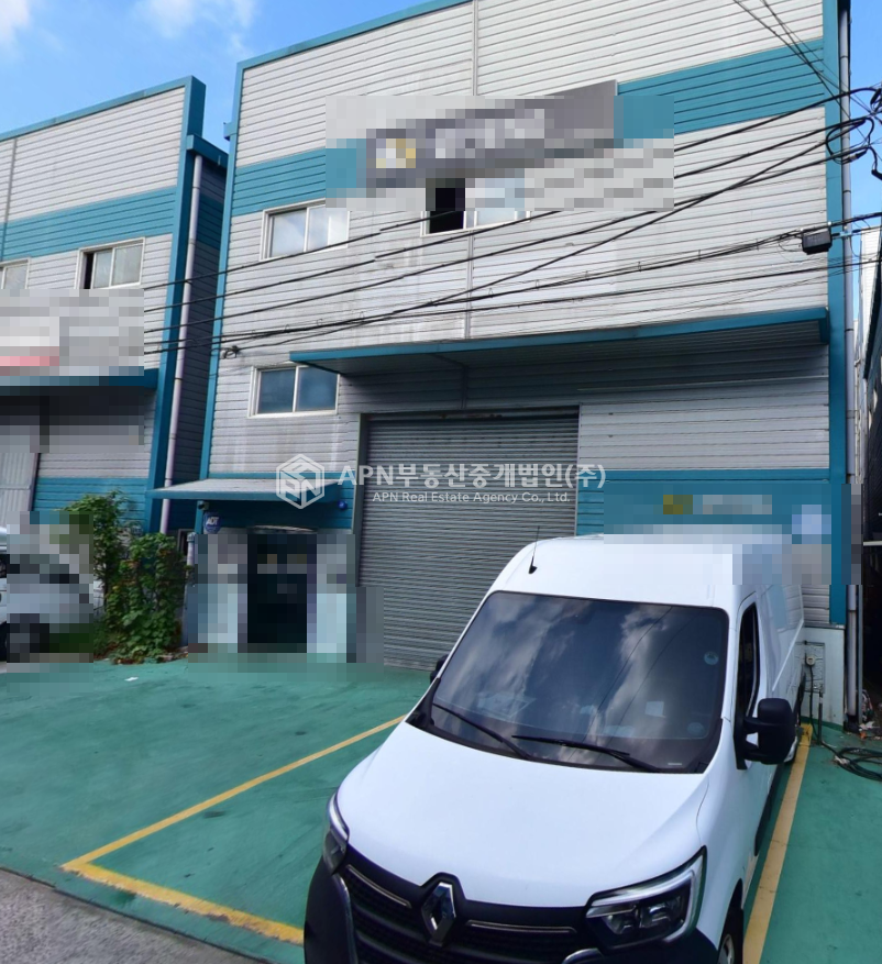부산 사상구 감전동 [사상구 감전동 1층 공장 임대] 72.4평, 내부 화장실, 크레인 2.8톤, 전력 20kw, 층고 5.5m 월세 매물번호 21323 사진 1