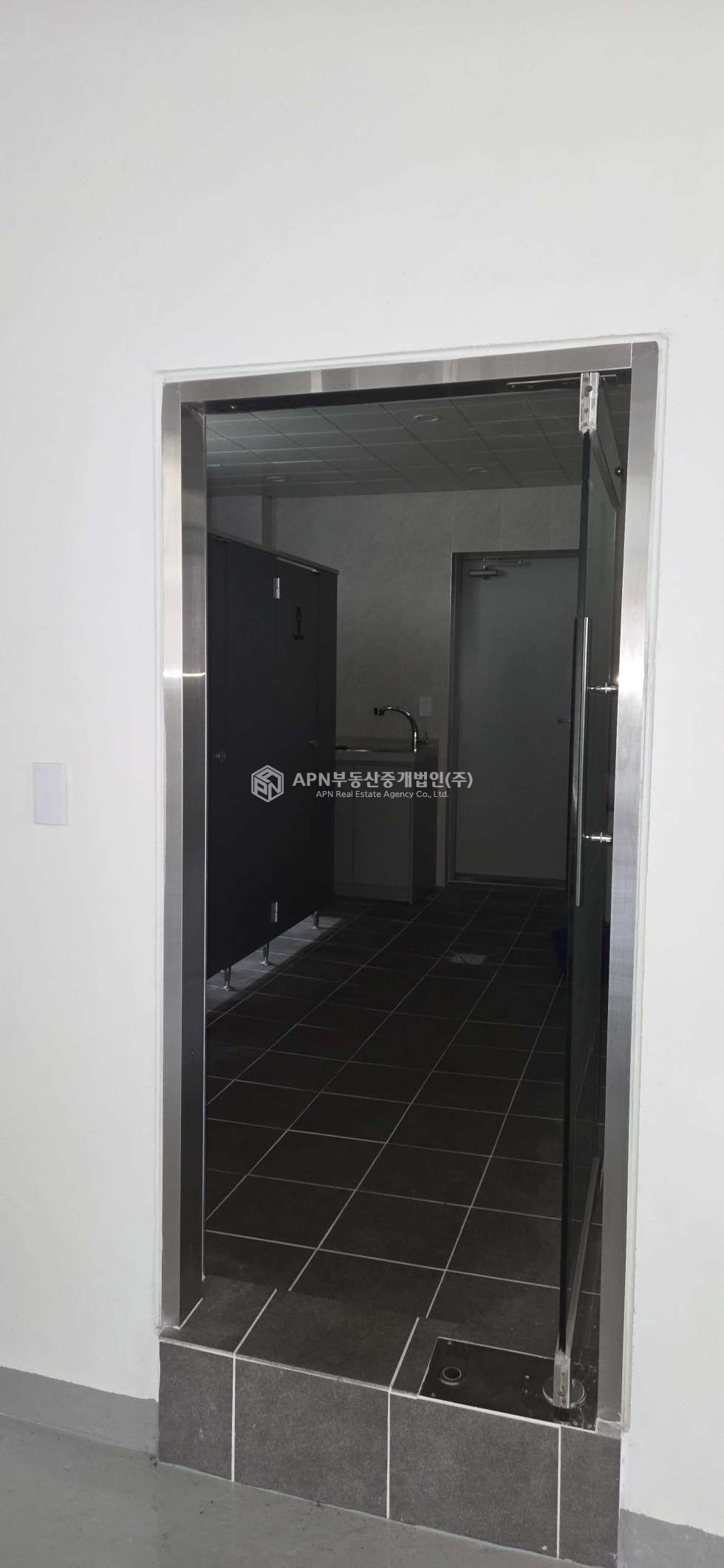 경남 김해시 어방동 어방동 공장임대/ 크레인 1톤/ 내부 올수리로 깨끗 합니다 월세 매물번호 21787 사진 4